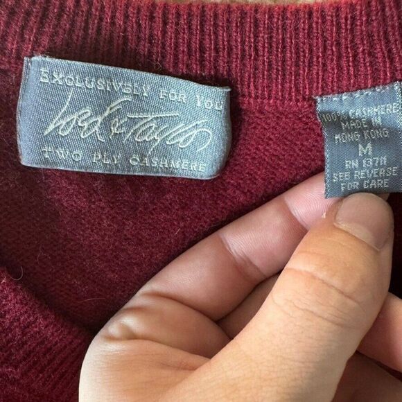 Vintage Lord & Taylor Red 100% Cashmere V Neck Sweater Vest 2 Ply Sz M - Picture 2 of 6